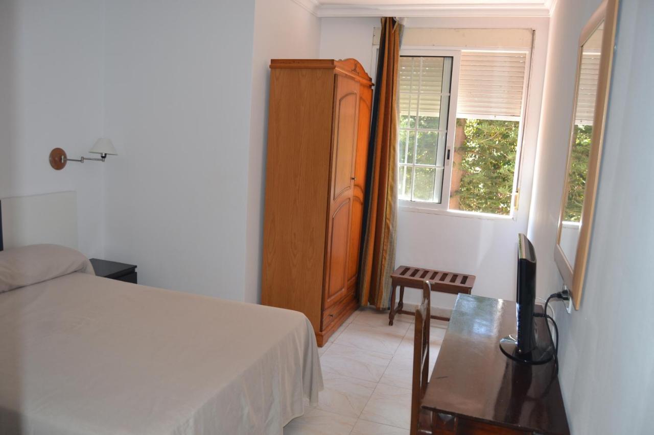 Hotel Miramar La Línea de la Concepción エクステリア 写真
